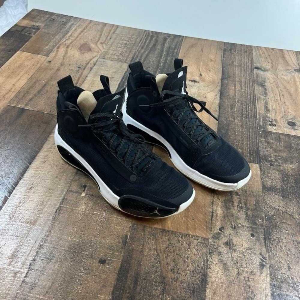 Air Jordan 34 Eclipse Black White AR3240-001 Air Jordan 34 Eclipse Basketbal